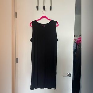 Black Sleeveless Dress
